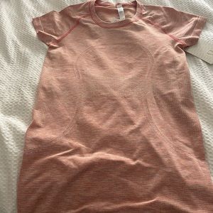 New w tag Lululemon Top